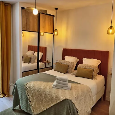 Cite De La Gastronomie Apartment