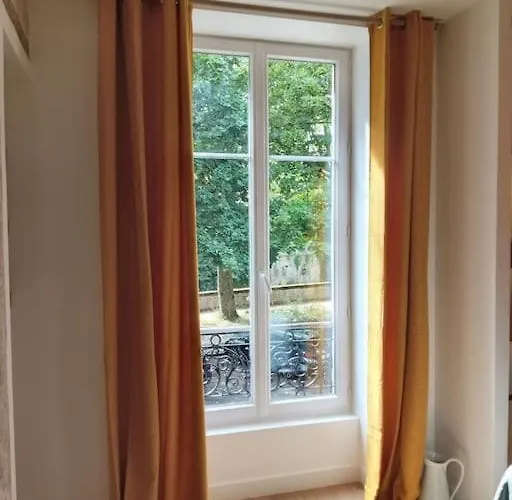 Apartment Cite De La Gastronomie